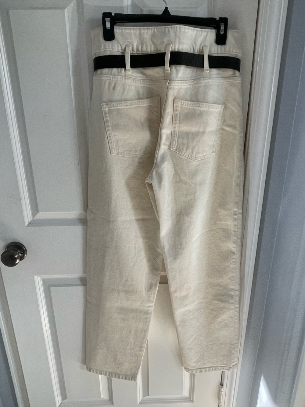 White Wide-Leg High-Waist Jeans with Belt NEW - Picture 8 of 9
